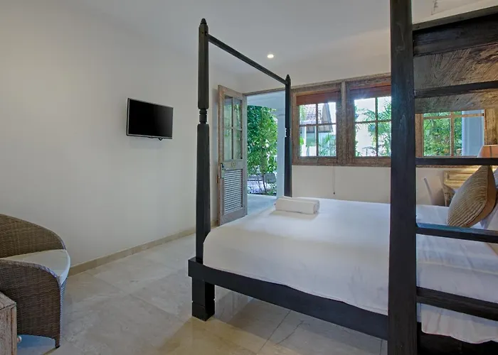 Hotel Ok Divers & 4*